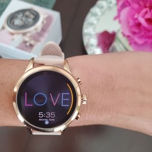 Michael Kors Access Smartwatch Rose Gold/Pink